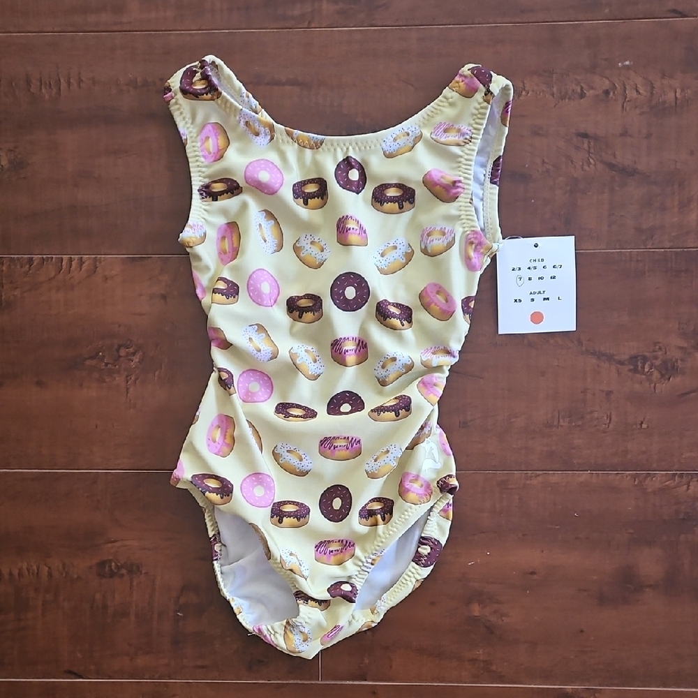 Donut Print Leo